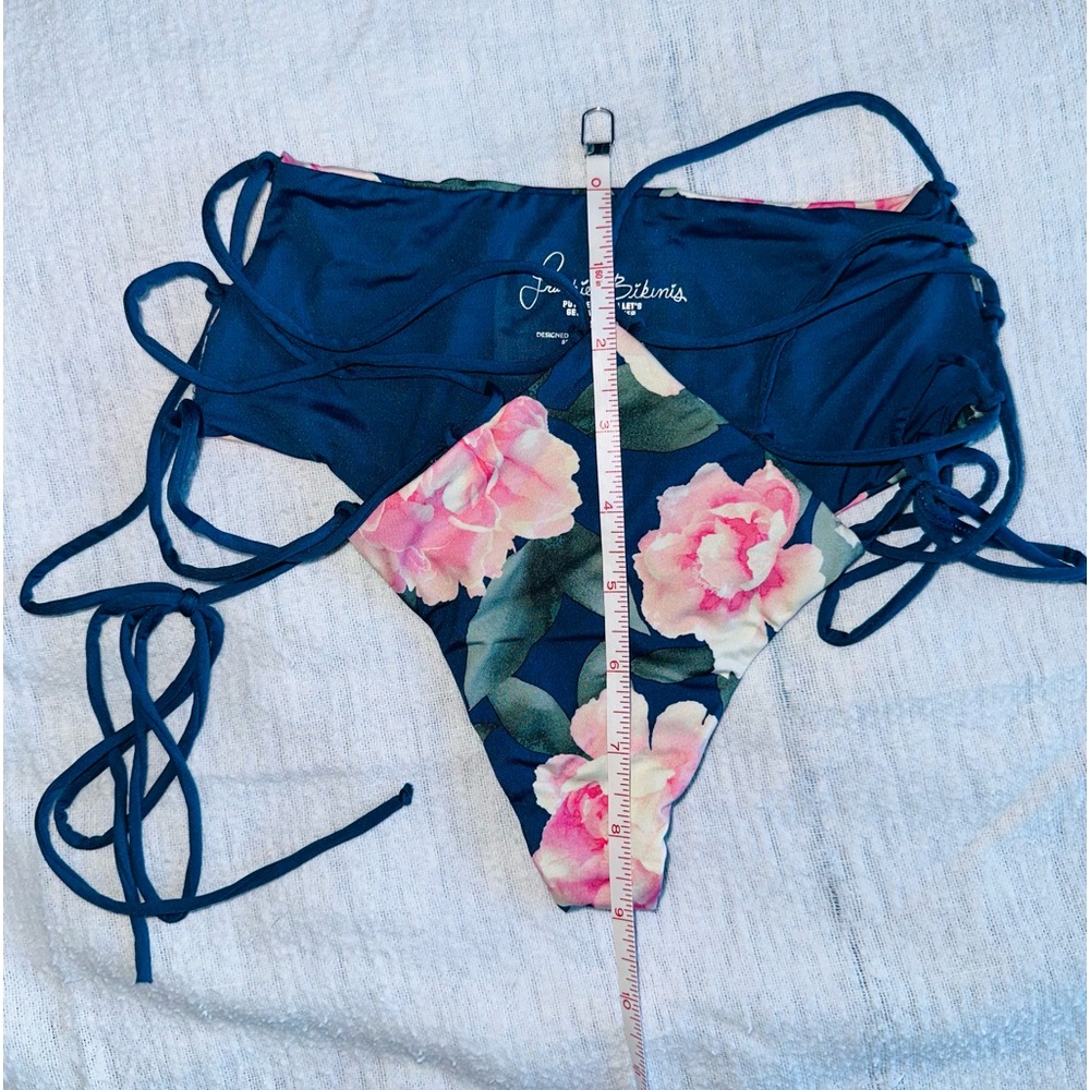NWOT Frankies Bikinis Ayla Bottom in Pink Peony XS - Picture 5 of 7